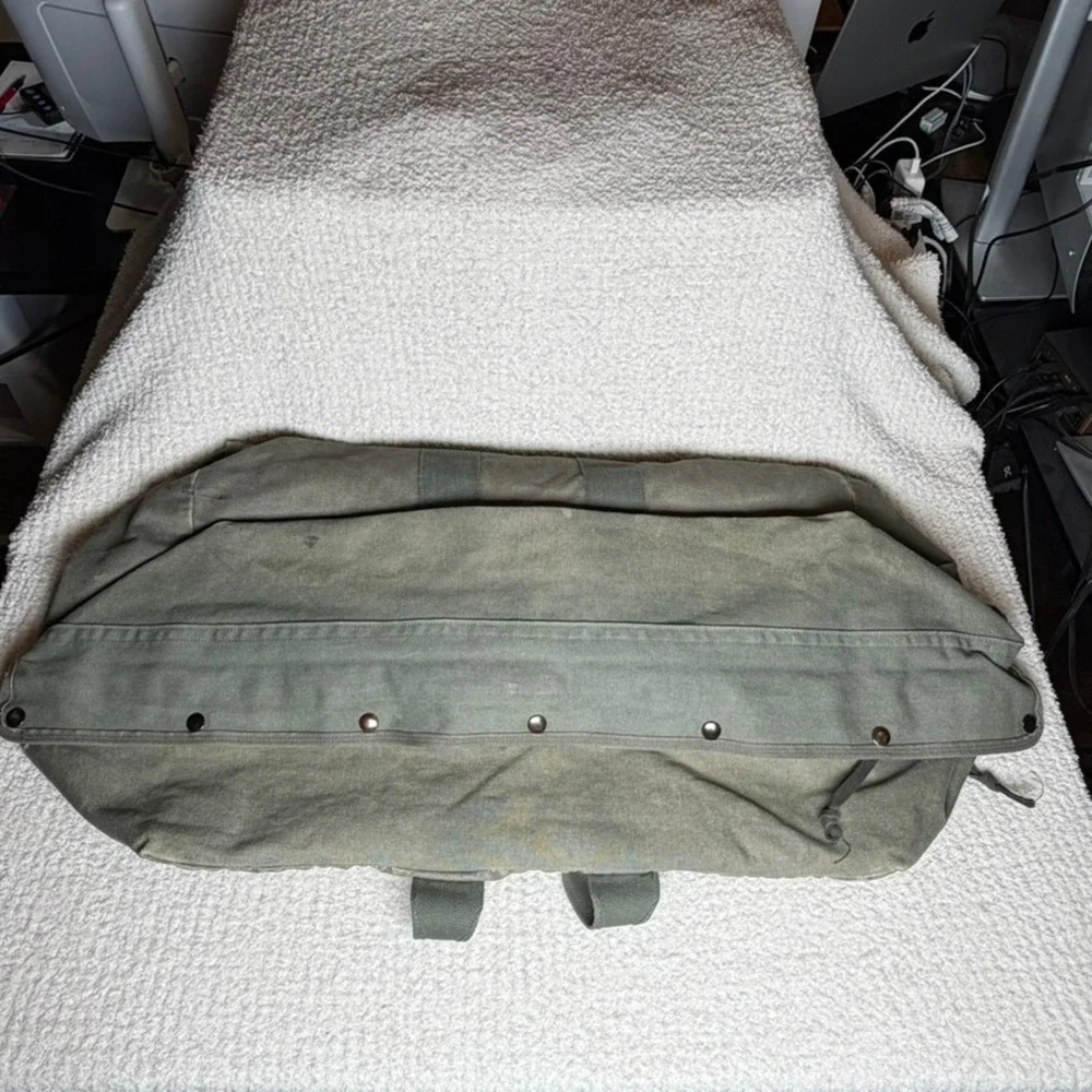 Vintage 1973 US Military Kit Bag Flyers Olive Drab Canvas Duffel 1970s Surplus
